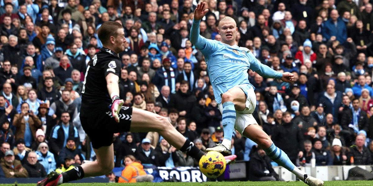 Dua Gol Cepat Erling Haaland Antar Manchester City Hancurkan Everton di Etihad