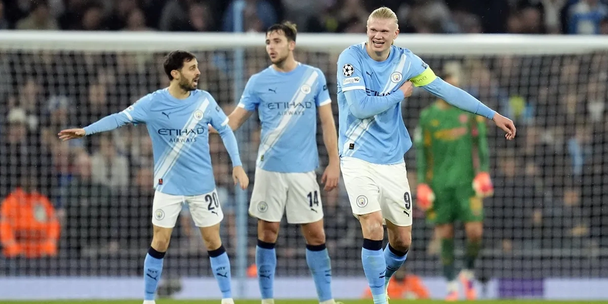 Laga-Berat-di-Anfield-dan-Tantangan-Manchester-City