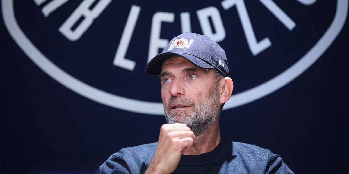 Peluang-Melatih-Tim-Nasional-dan-Spekulasi-Masa-Depan